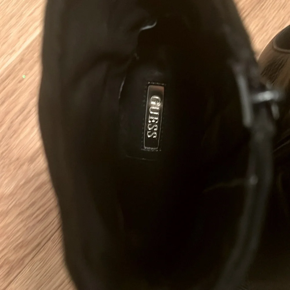 Guess booties - Picture 4 of 4